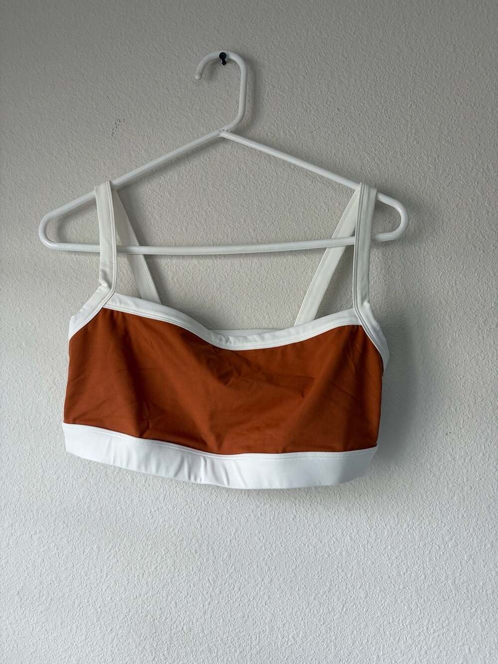 Splits59 Monah Techflex Sports Bra in Rust/White